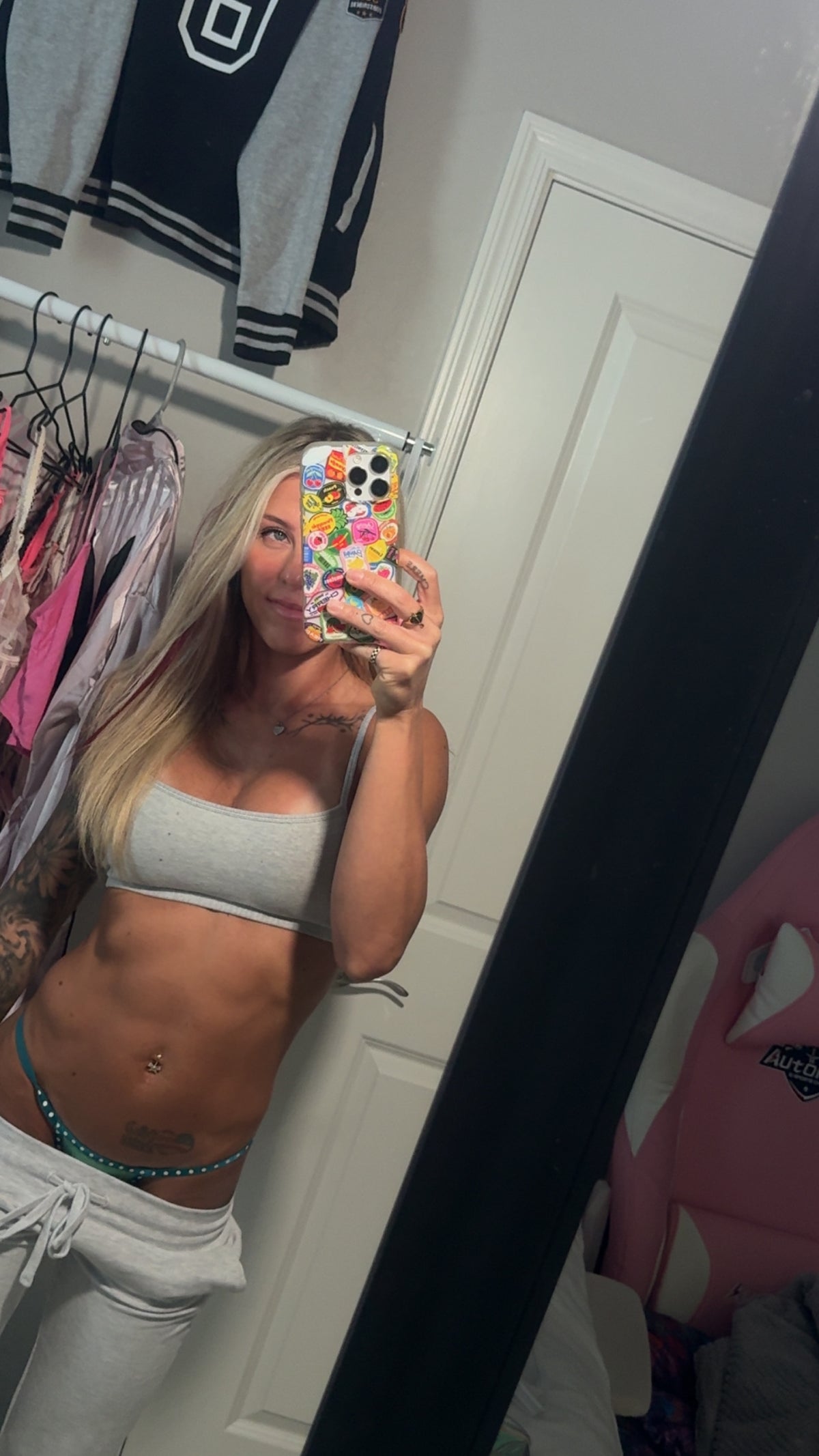 VS Pink Tiny College Thong
